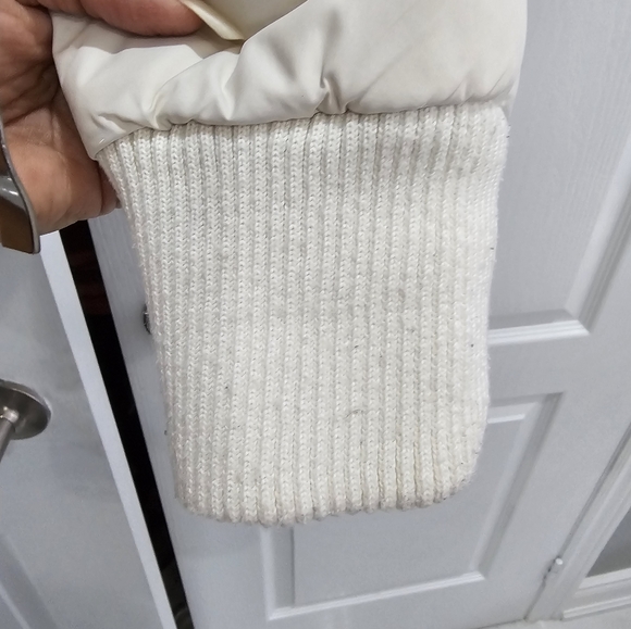 Winter Jacket - Picture 11 of 15